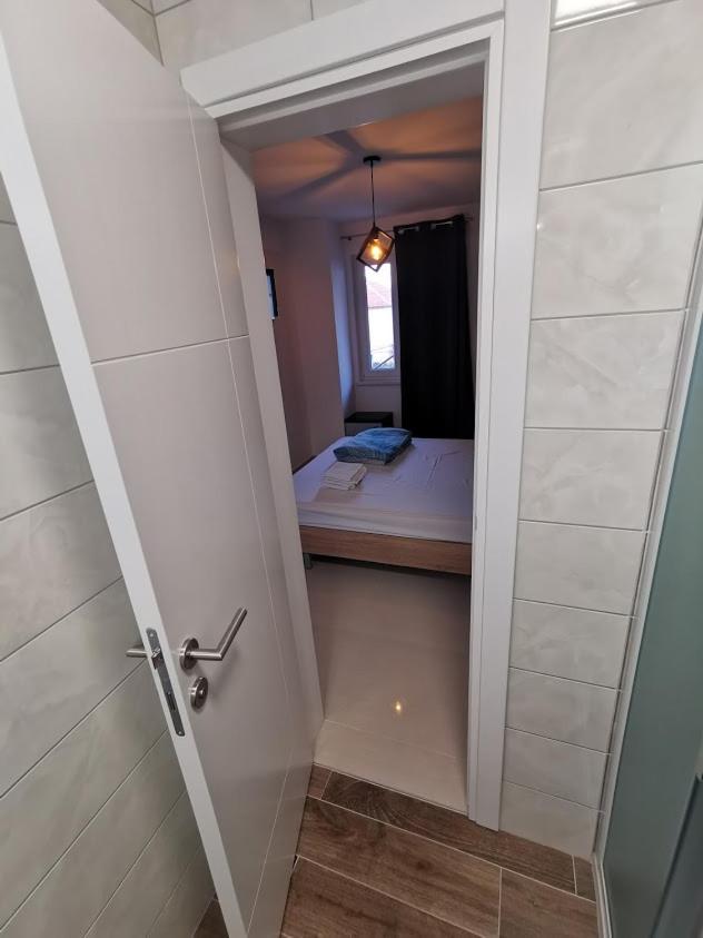Elizabeta Deluxe Rooms Биоград-на-Мору Экстерьер фото