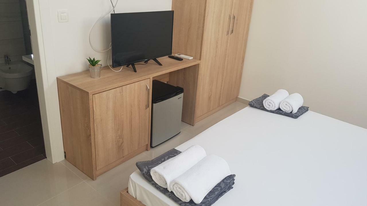 Elizabeta Deluxe Rooms Биоград-на-Мору Экстерьер фото